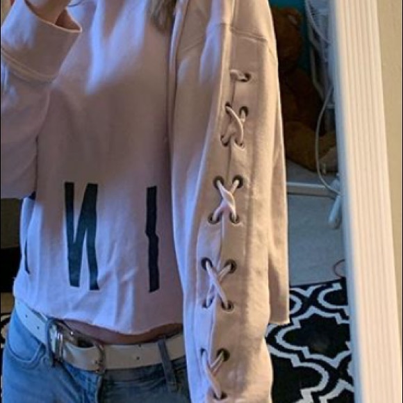 PINK hoodie - Picture 2 of 5